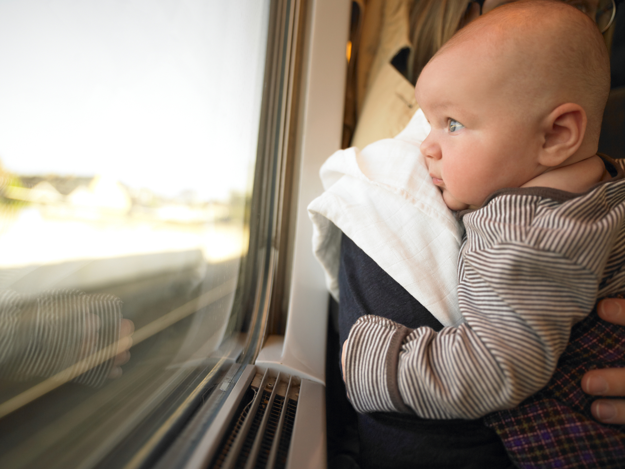 Bon Voyage! Tips for Travelling with a Breastfed Baby